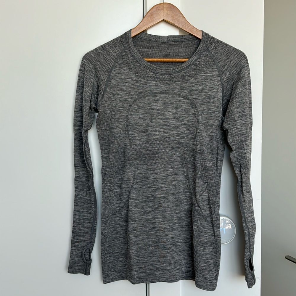 Lululemon long sleeve swiftly - gray - size 8